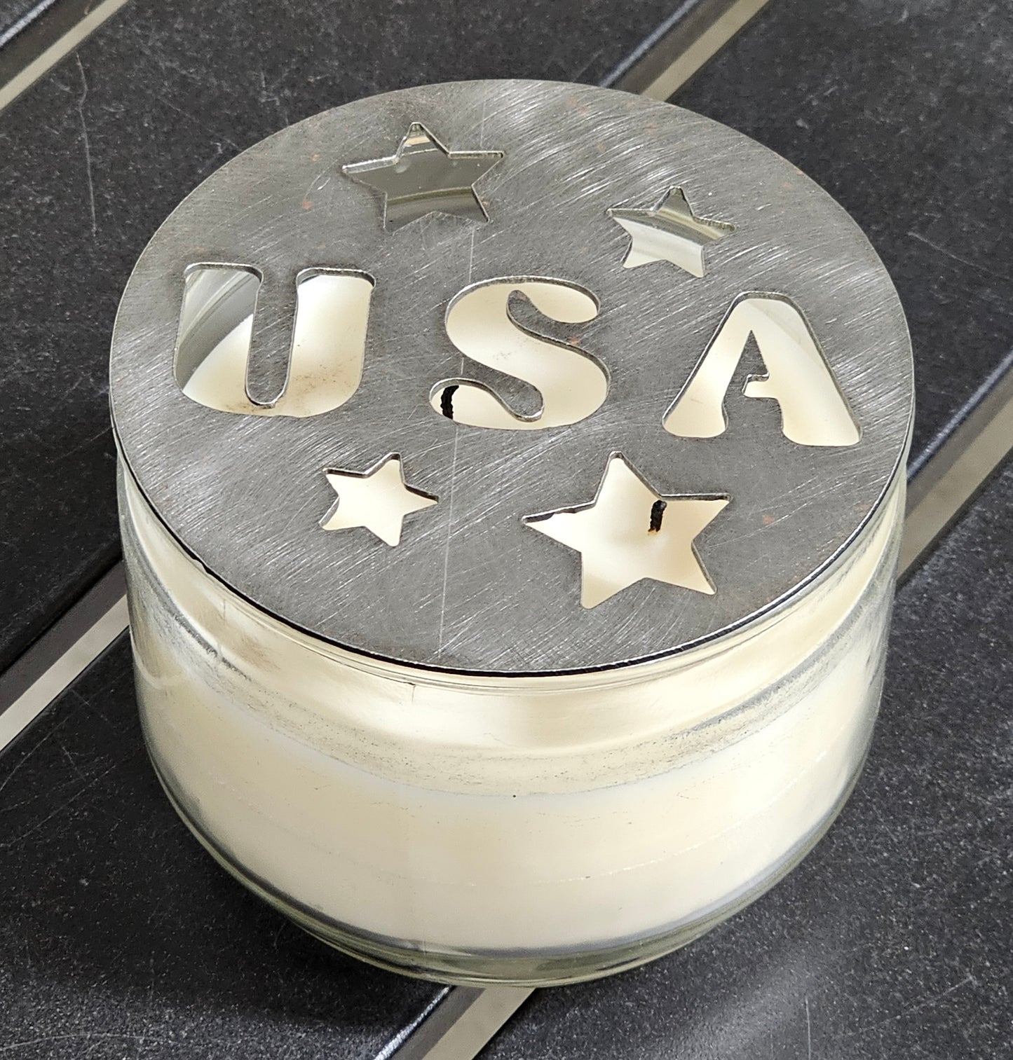 USA Metal Candle Topper with Stars – Patriotic Jar Candle Lid