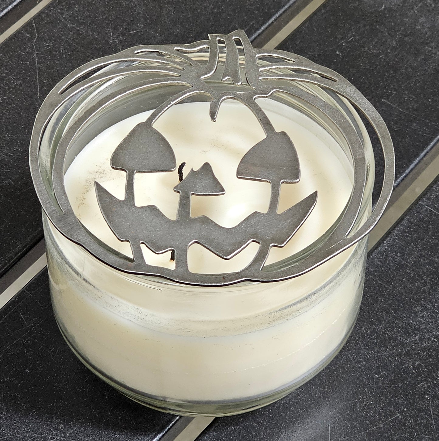 Jack O’ Lantern Candle Topper – Halloween Pumpkin Metal Jar Candle Lid to Prevent Tunneling & Promote Even Burn
