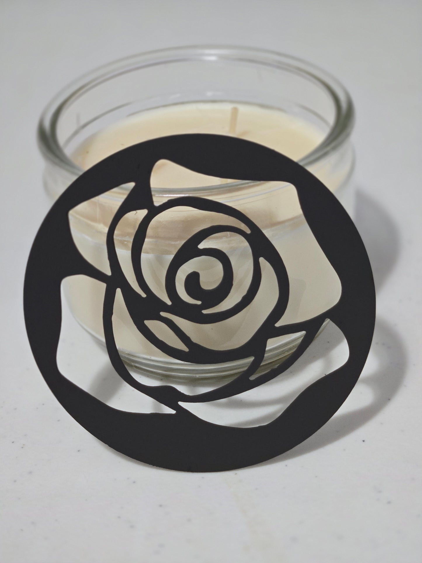 Elegant Rose Candle Topper – Metal Candle Lid for Even Burn – Prevents Tunneling – Floral Jar Candle Cover – Unique Wedding & Home Decor