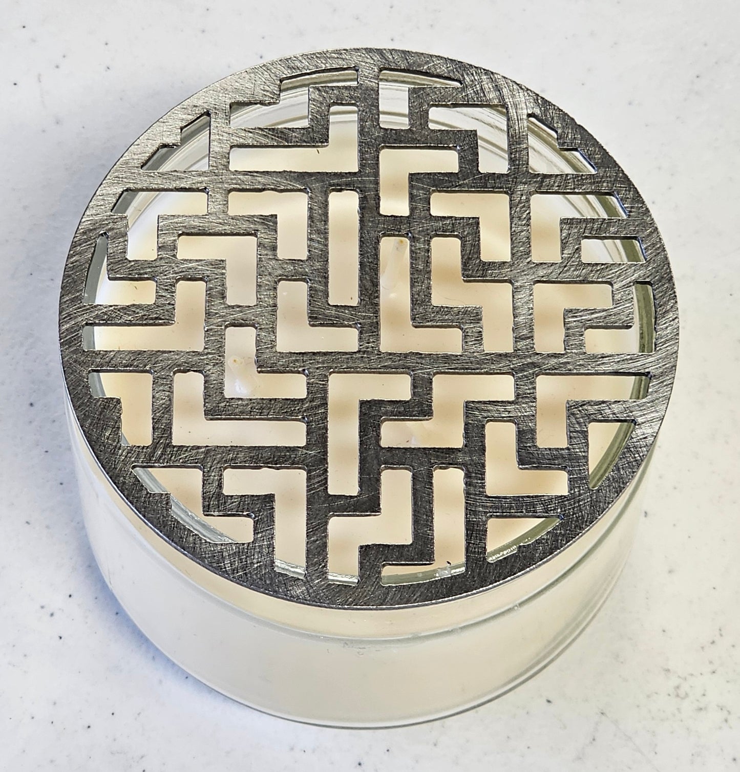 Puzzle Candle Topper – Metal Maze Candle Cover for Even Burn & Reduced Tunneling