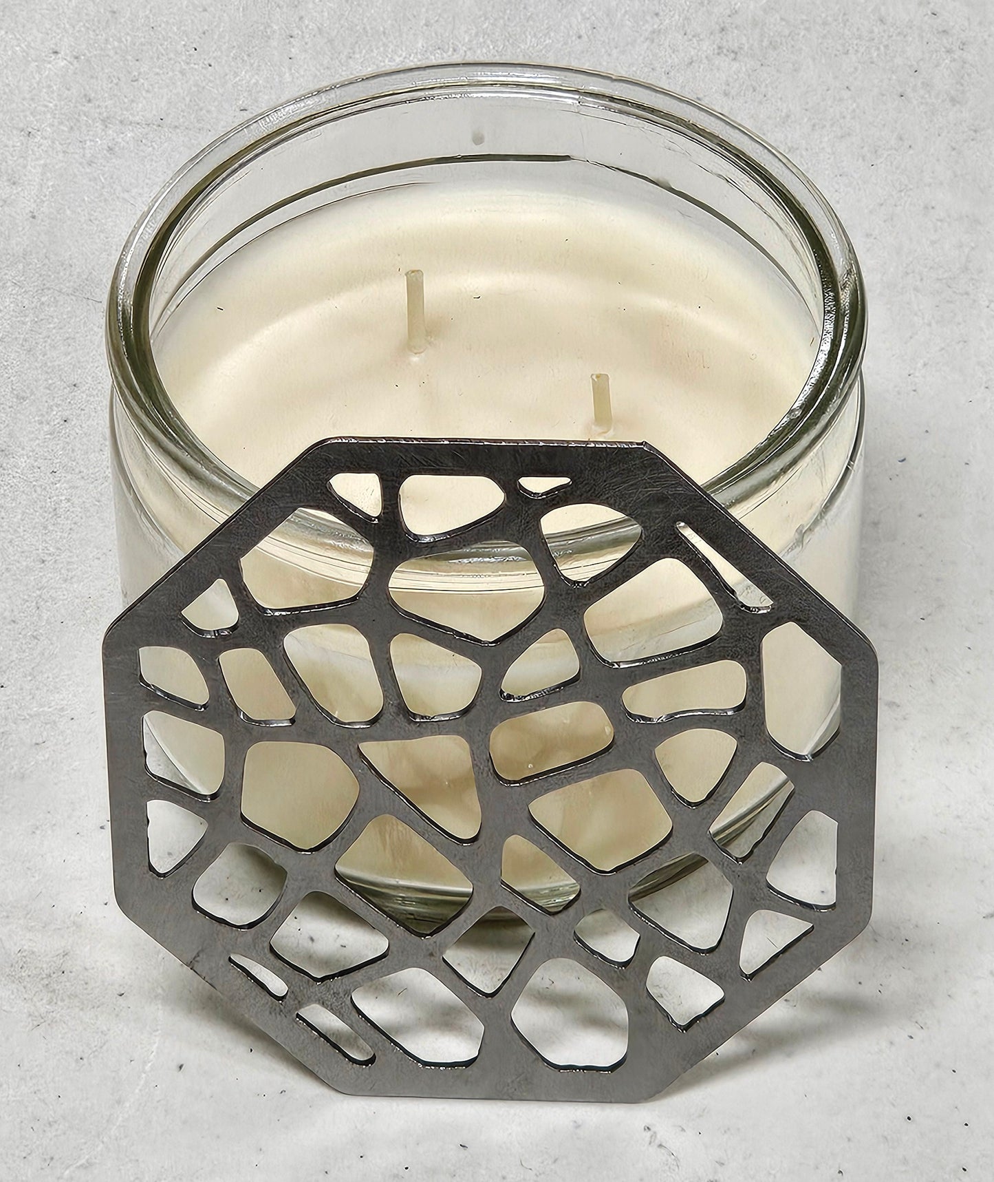 Eightfold Candle Topper – Eight-Sided Candle Cover for Even Burns & Tunnel Prevention