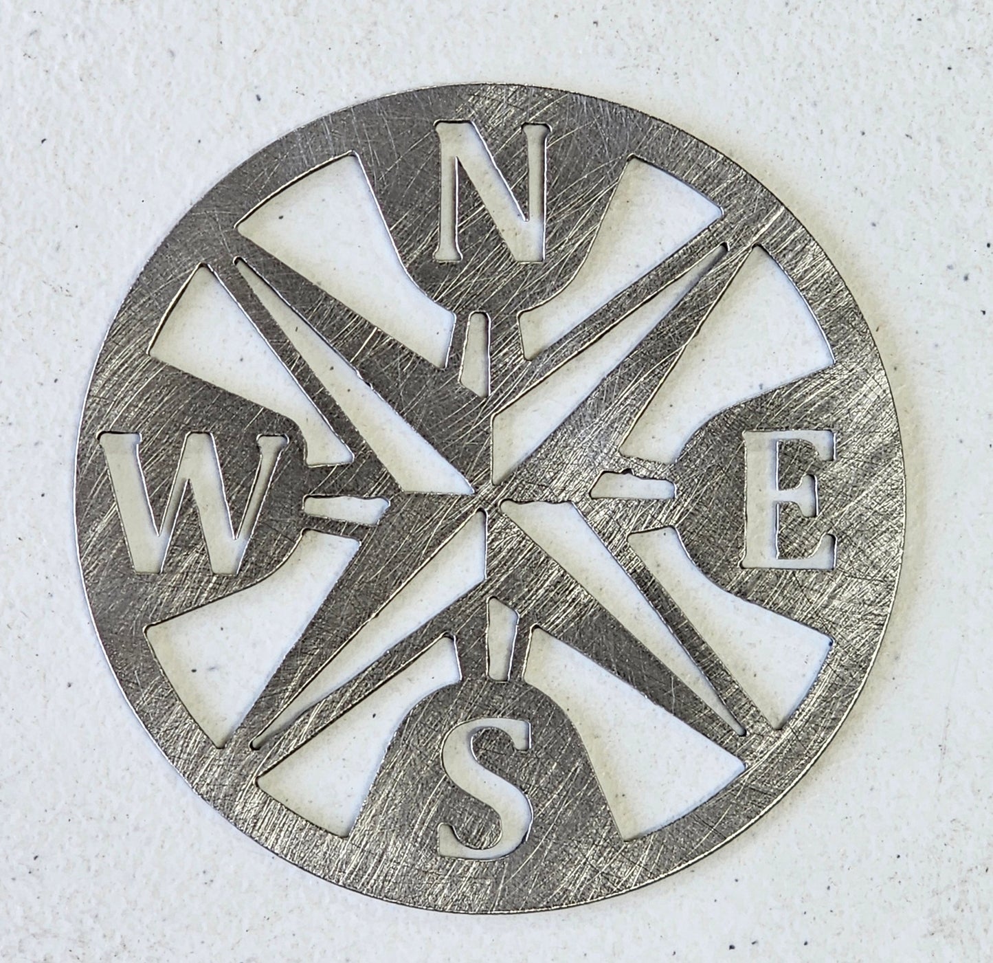 Iron Compass Candle Topper – Rustic Metal Jar Candle Lid for Farmhouse, Nautical & Cabin Decor
