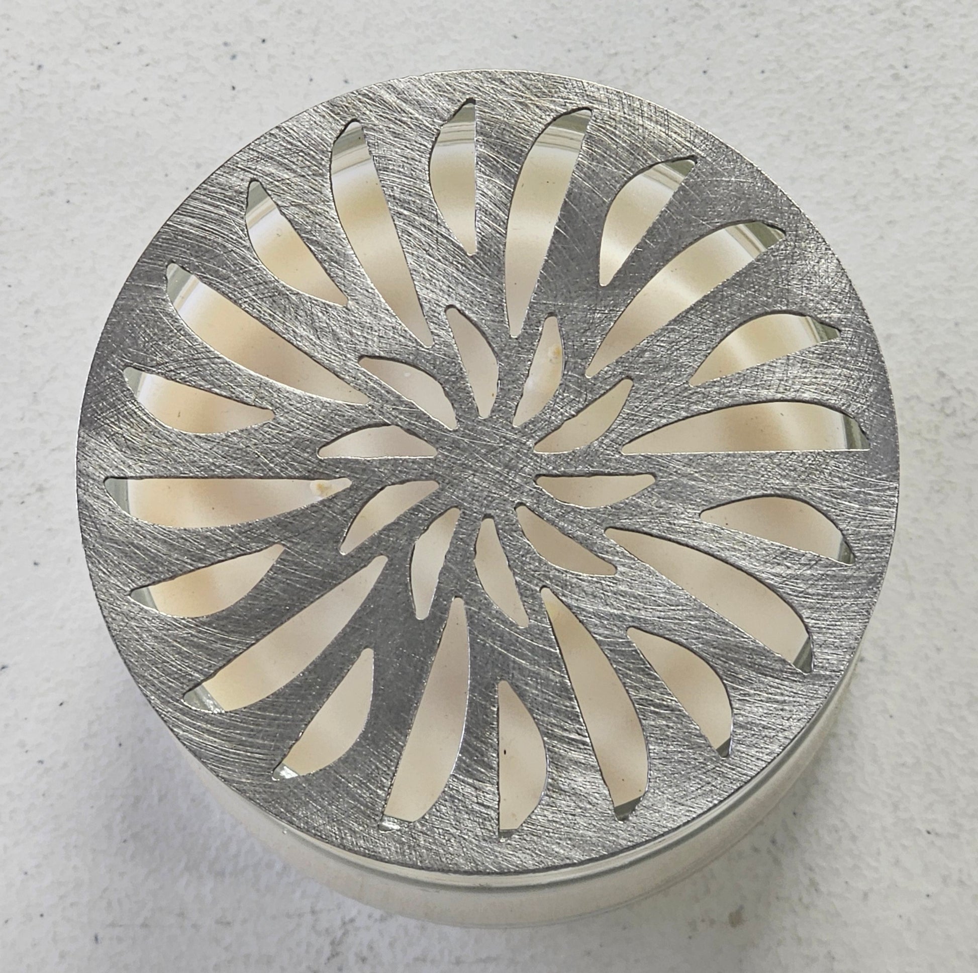 candle topper improving candle burn airflow