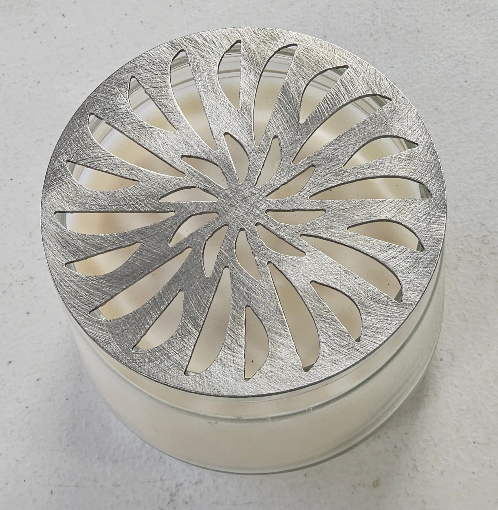 candle topper improving candle burn airflow