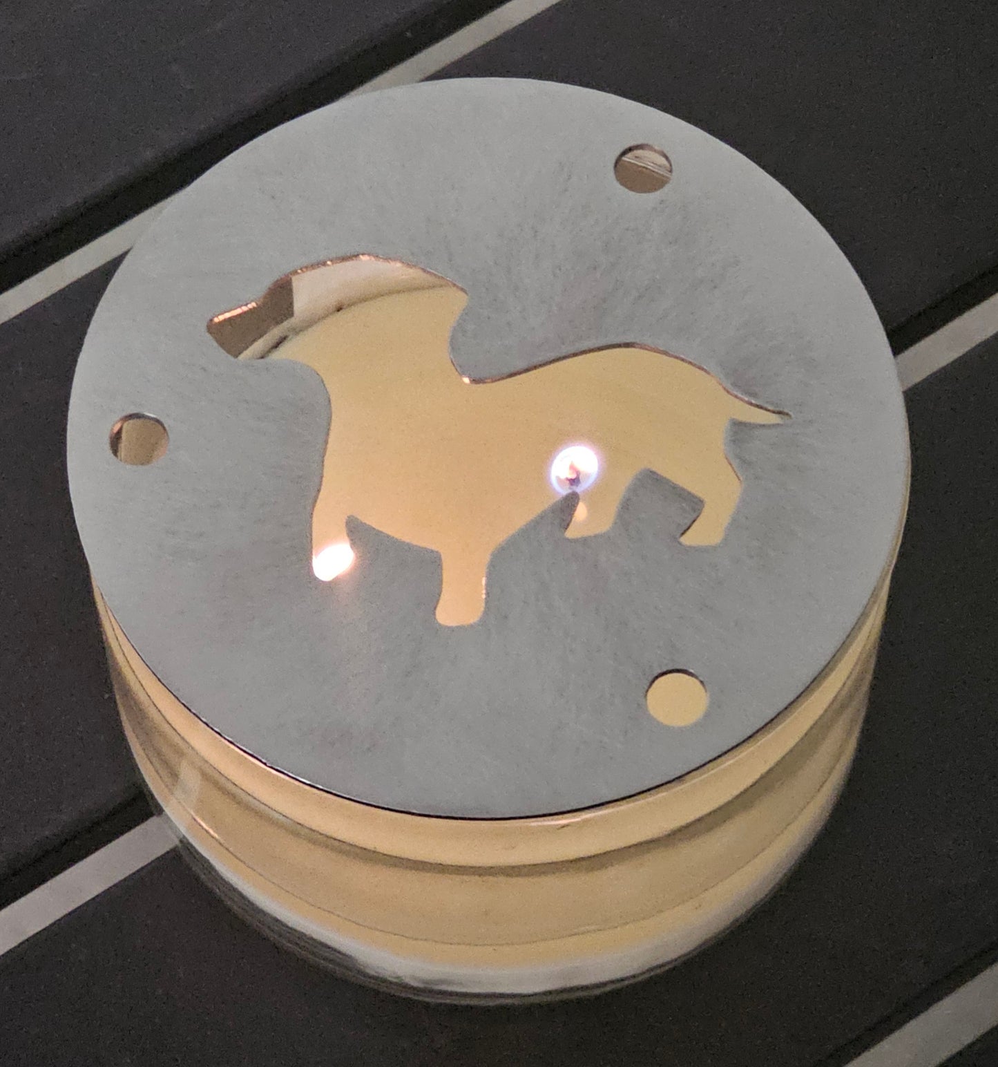 Weenie Dog Candle Topper – Dachshund Metal Candle Lid, Dog Lover Gift, Decorative Candle Accessory