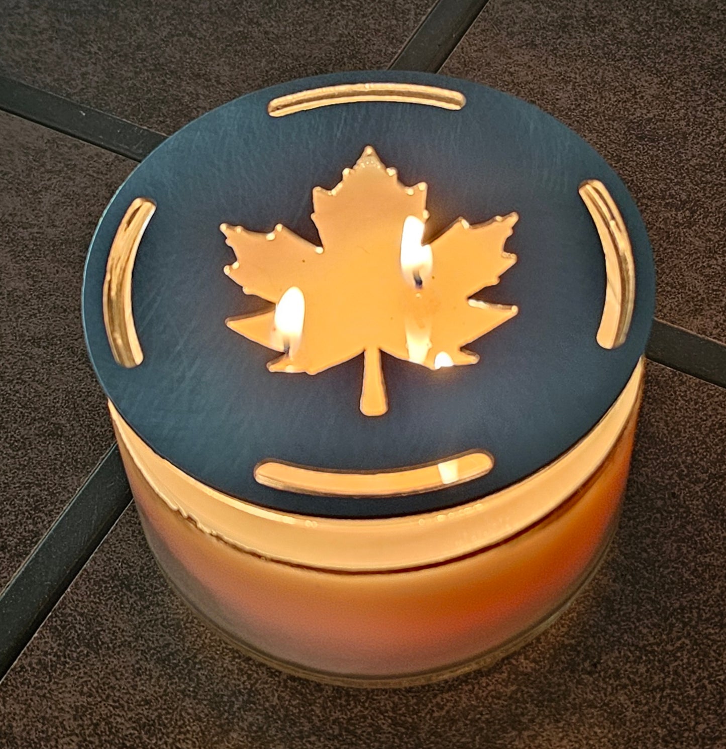 Maple Leaf Metal Candle Topper – Fall Candle Lid for Even Burn, Autumn Candle Accessory, Prevents Tunneling, Maple Leaf Jar Candle Cover