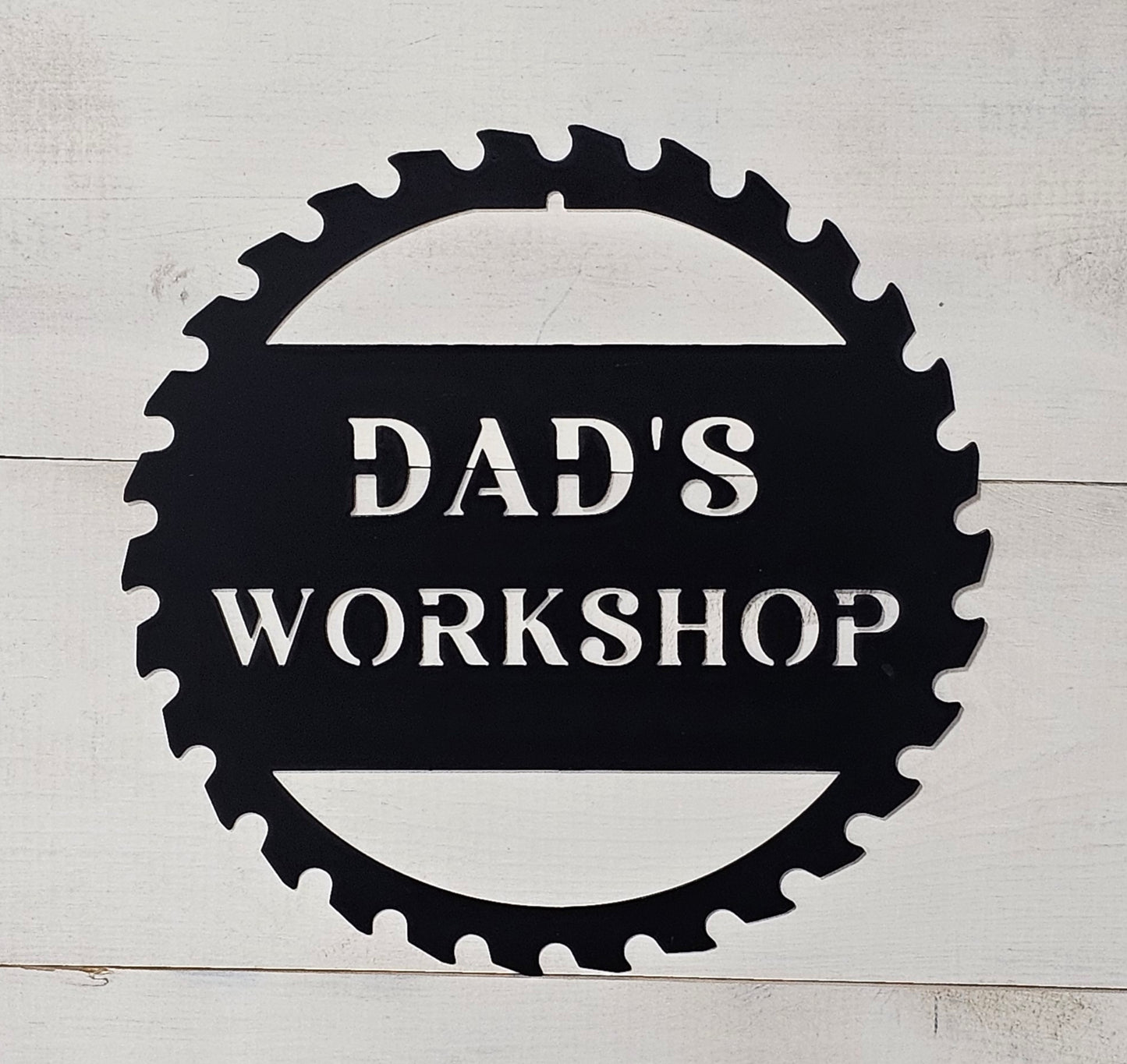 Saw Blade Workshop Sign – 12"Custom Name Metal Sign for Woodworkers & DIYers