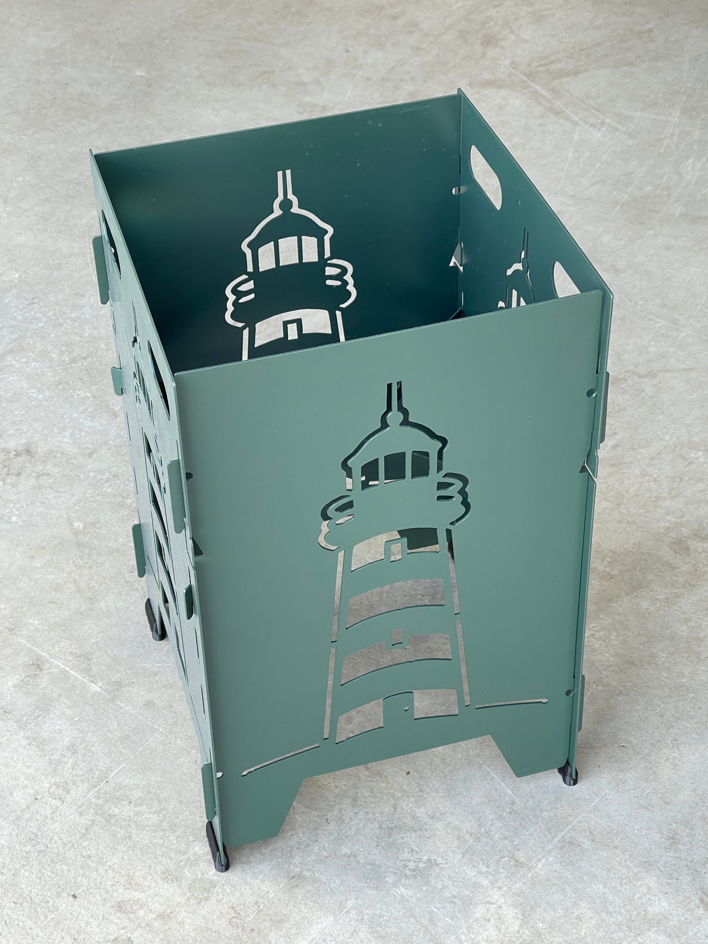 Green Lighthouse Plant Stand | Collapsable