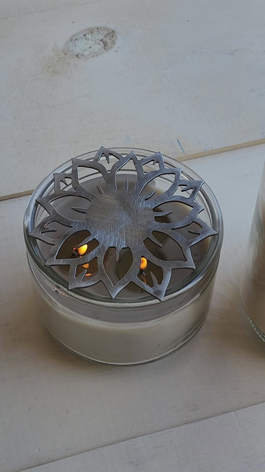 Sunflower Metal Candle Topper – Stylish Candle Lid for Jar Candles